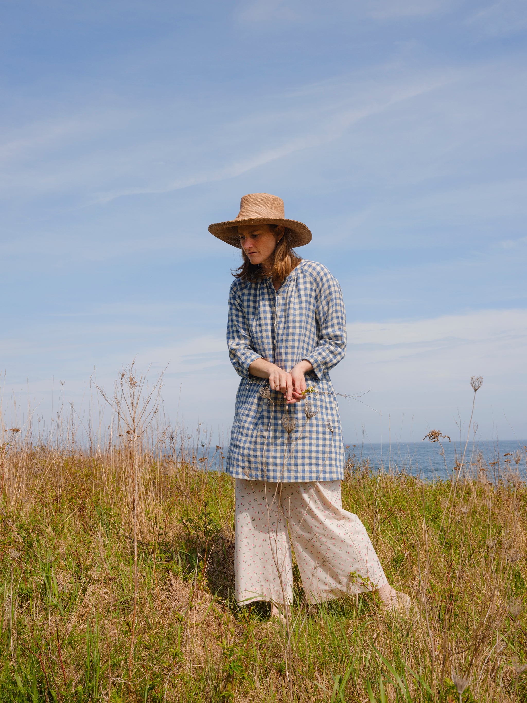 ✨美品✨22AW DRESS HERSELF シルクウールケープコートチャコール 2022 AUTUMN & WINTER COLLECTION vol.1 - DRESS HERSELF